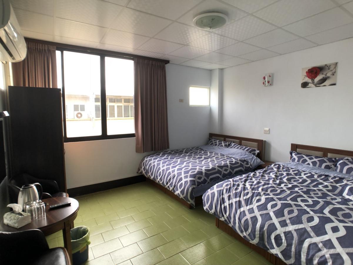 Zhongxing Hotel Tongluo Bagian luar foto